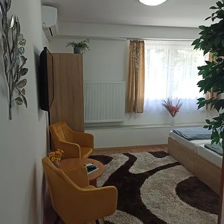 Clementine Apartamento *