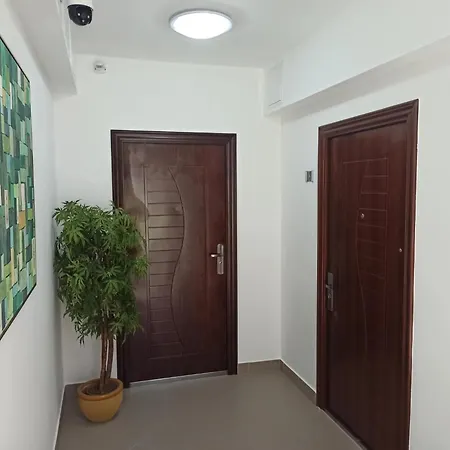 Clementine Apartment Szazhalombatta