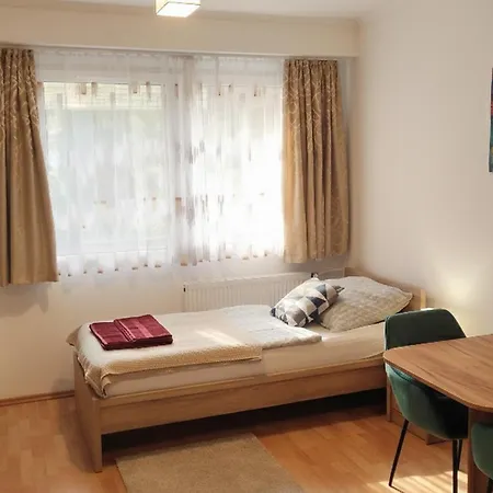 Clementine Százhalombatta